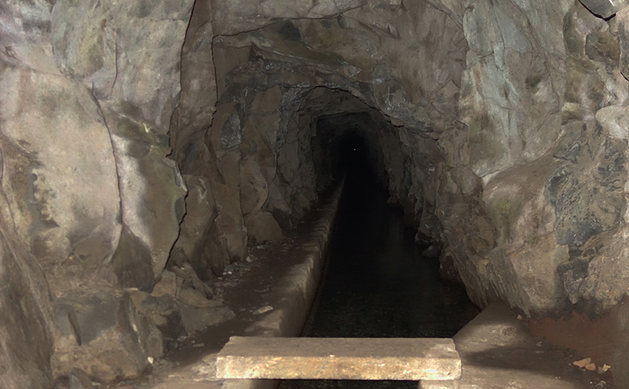 madere levada rocha vermelha randonnée tunnel
