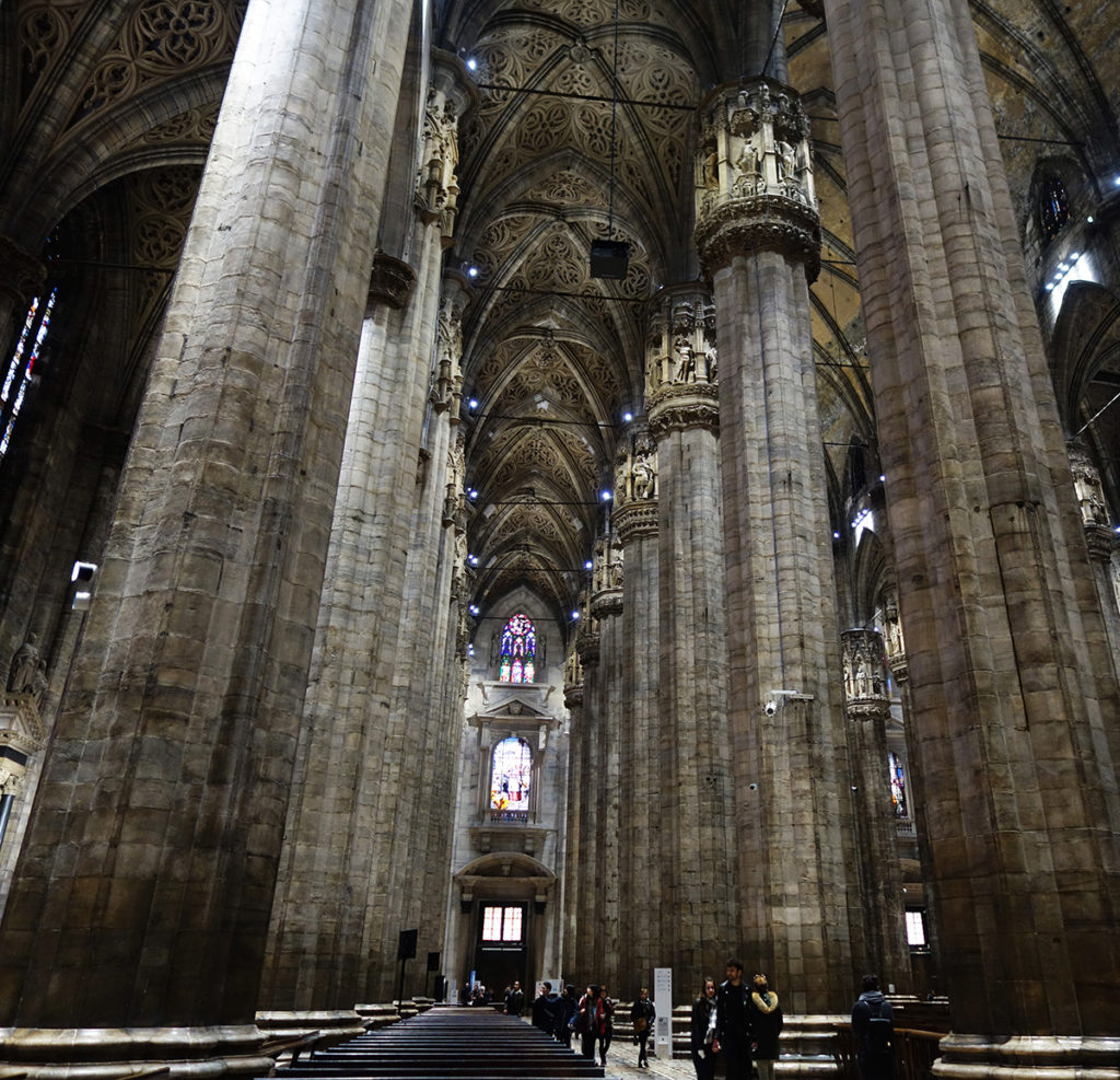 italie milan duomo statue cathedrale architecture
